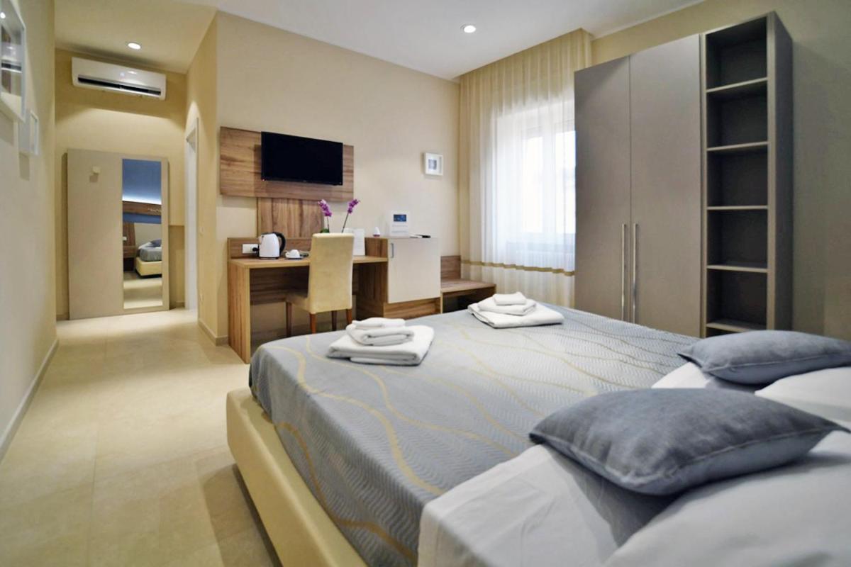 レッチェ Astro Blu Bed & Breakfast エクステリア 写真